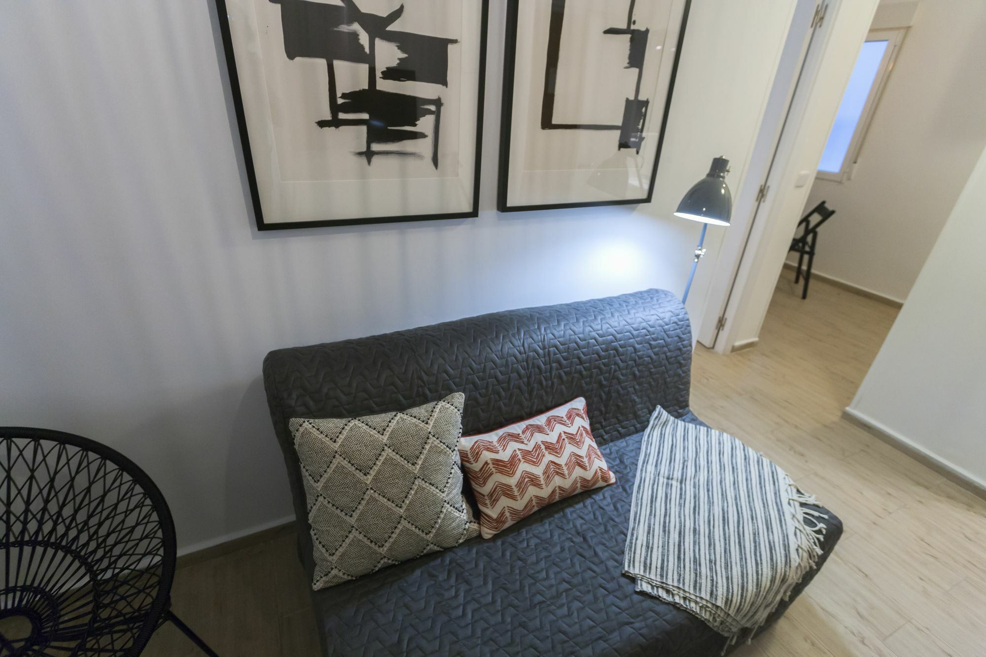 Dobo Rooms Ronda De Segovia 马德里 外观 照片